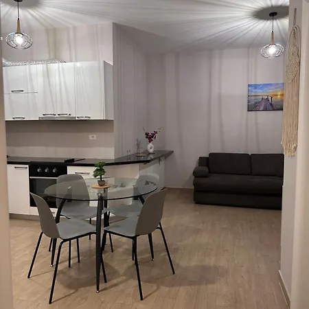 Tramonto Apartament Wlora