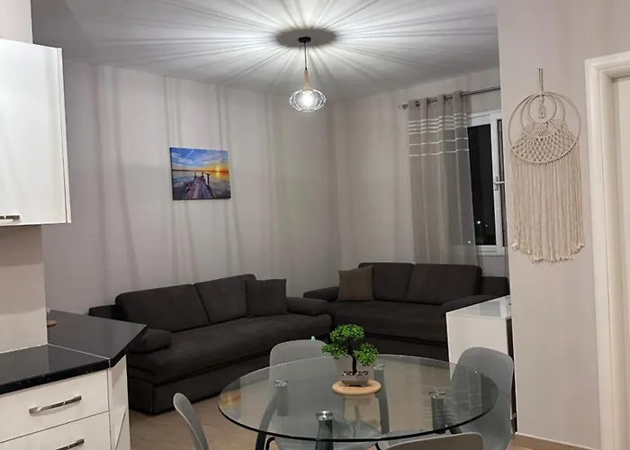 Tramonto Apartment *