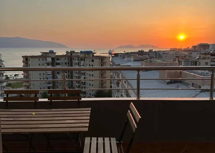 Tramonto Vlore